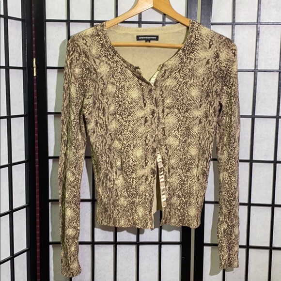 Express Design Studio Sweater Size M - Picture 1 of 7